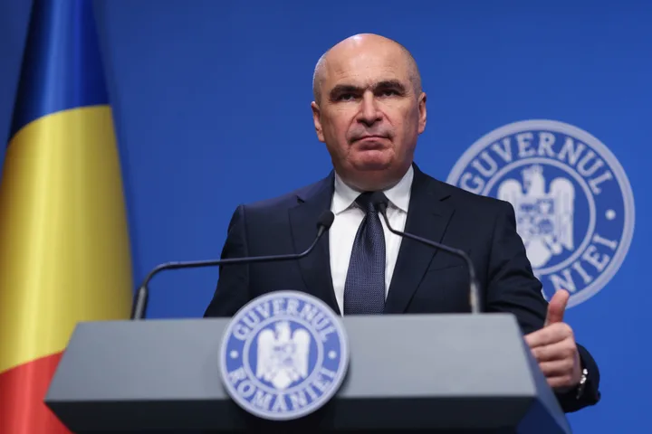 Ilie Bolojan discută despre riscurile investițiilor publice fără finanțare.