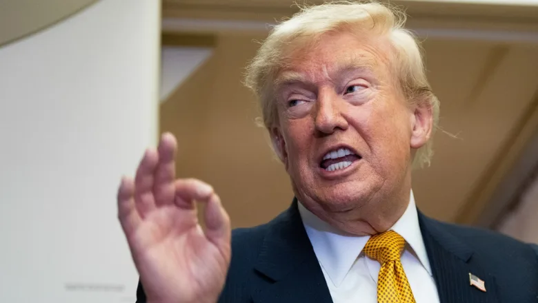 Donald Trump discutând despre problemele energetice globale și atacurile asupra infrastructurii rusești.