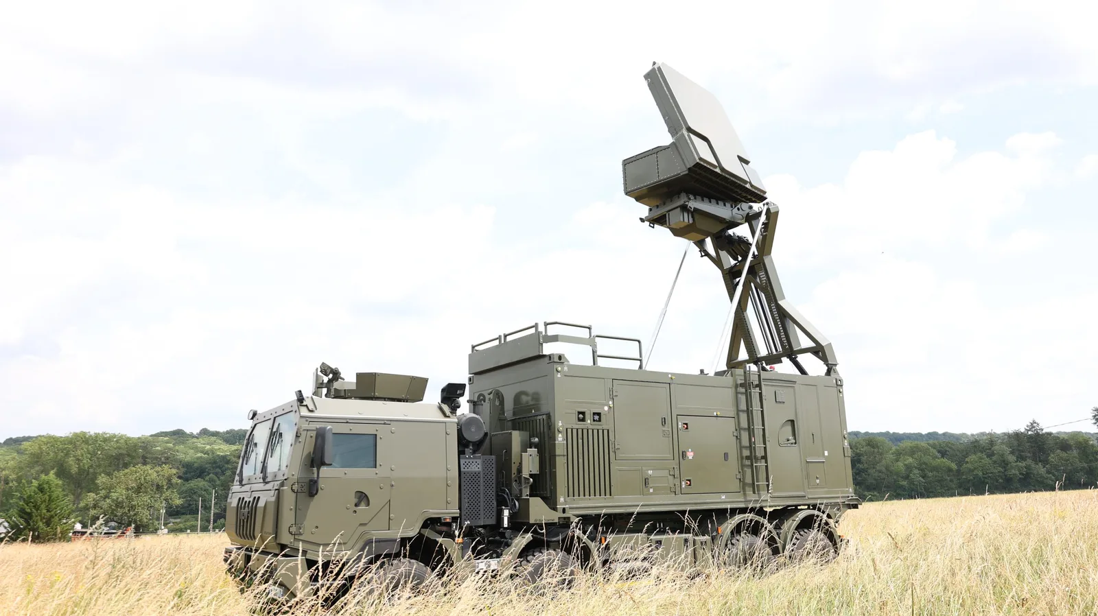 Sistem radar mobil Thales destinat apărării antiaeriene în Bulgaria.