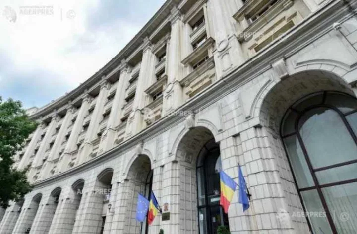Clădirea Ministerului Finanțelor, simbol al reformelor fiscale propuse.