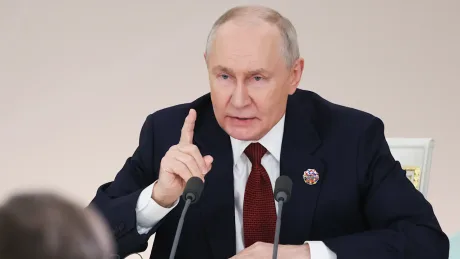 Decizia de închidere a unei publicații independente din Rusia.