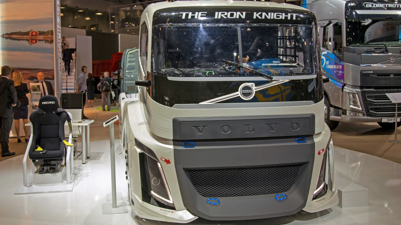 Camionul Volvo Iron Knight, un exemplu de inginerie avansată.