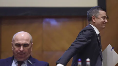 Discuții tensionate între liderii partidelor politice pentru formarea guvernului.