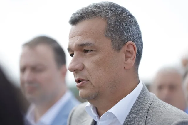Sorin Grindeanu discută despre reducerea funcțiilor guvernamentale.
