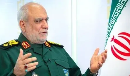 Oficial iranian discutând despre atacurile recente din Strâmtoarea Ormuz.