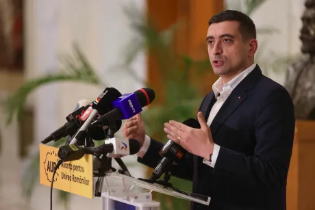 George Simion discutând despre condițiile votului AUR pentru Guvernul Veștea.