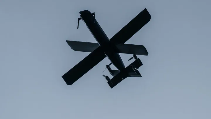 Dronele HX-2 zburând în timpul exercițiului militar din Lituania.