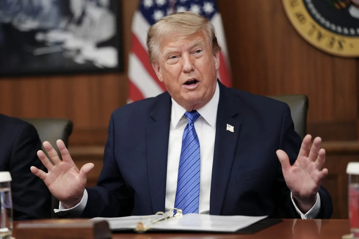 Donald Trump discutând despre acordul SUA-Ucraina și resursele minerale.