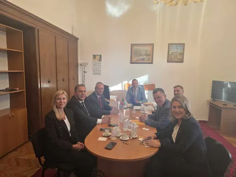 Discuții oficiale între delegația AUR și liderii bulgari la Sofia.