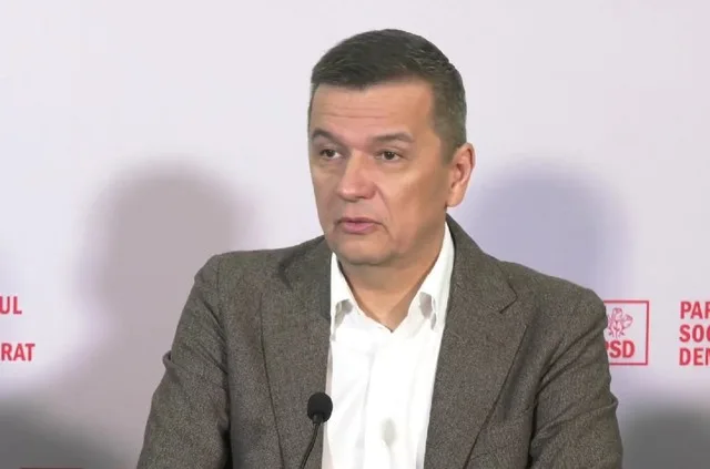 Sorin Grindeanu discută despre legea salarizării unitare la o conferință de presă.