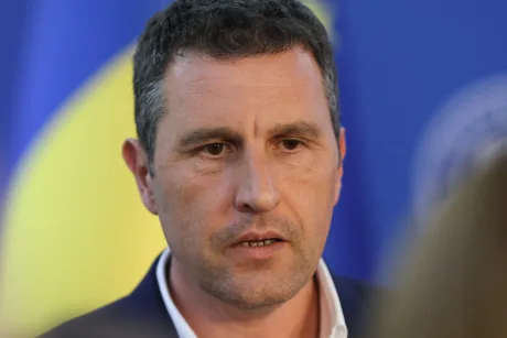 Tanczos Barna discutând despre sprijinul pentru fermieri.