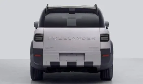 SUV-ul Freelander 8 de la Chery, cu design modern și spațiu generos pentru familie.