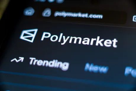 Polymarket, lider în piețele de predicție, atrage milioane de vizite lunar.