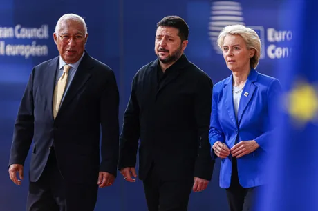 Liderii europeni discută despre sprijinul pentru Ucraina la Bruxelles.