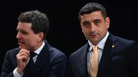 George Simion discutând despre criza politică și alegerile anticipate.