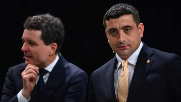 George Simion discutând despre criza politică și alegerile anticipate.