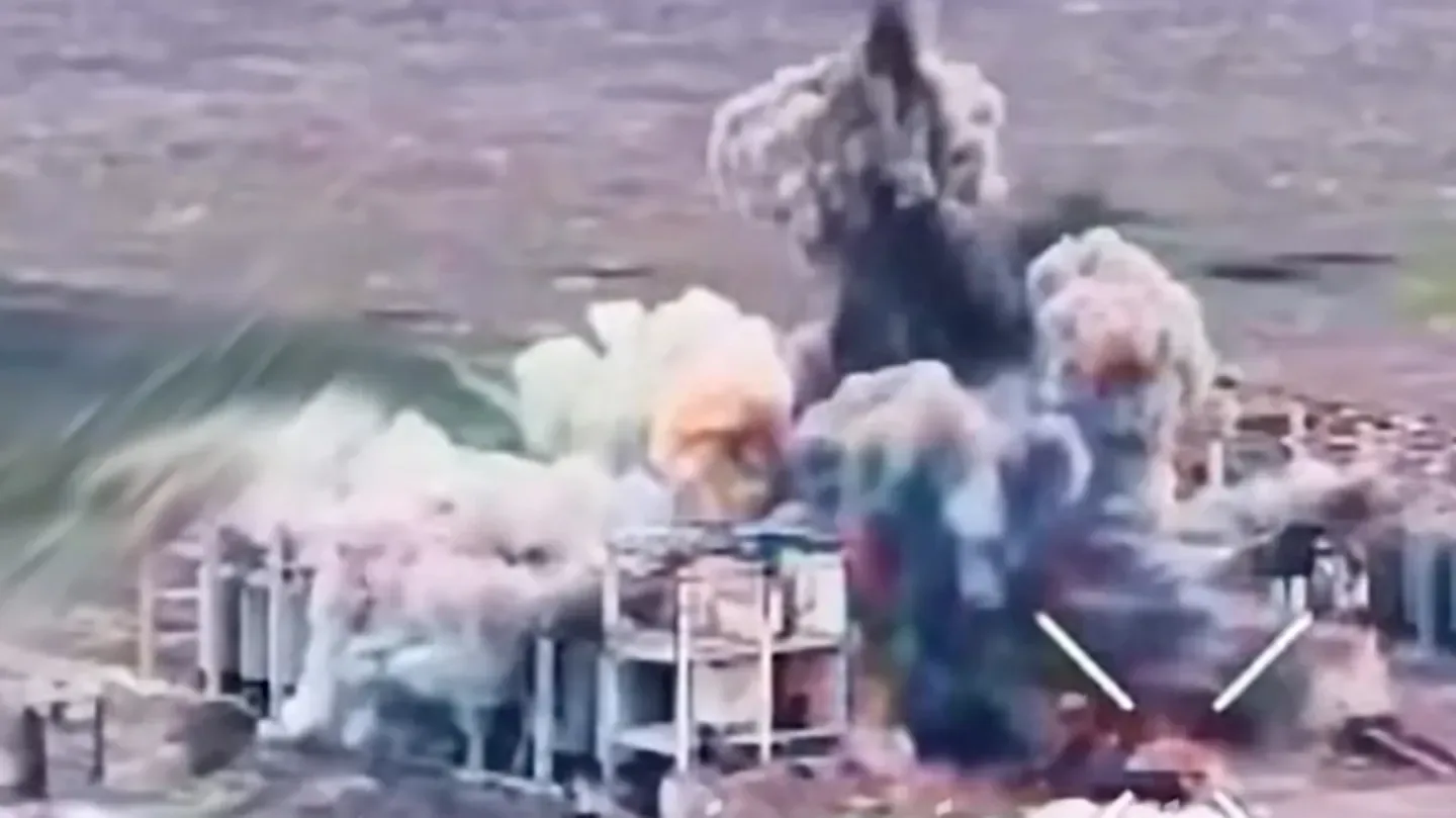 Explozie puternică în timpul unei operațiuni militare în estul Ucrainei.
