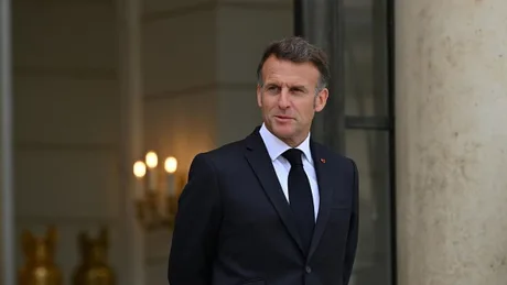 Emmanuel Macron discutând despre alegerile prezidențiale din 2027 în Franța.