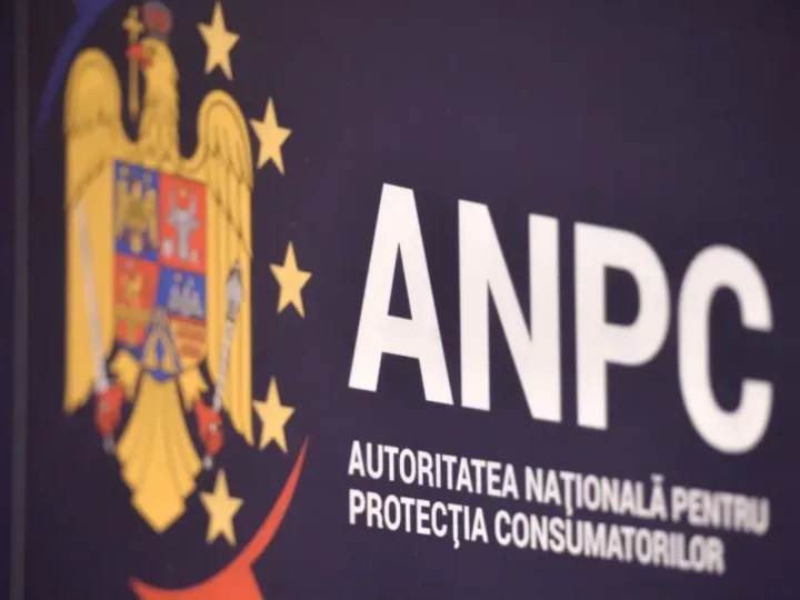 Sigla ANPC pe un fundal cu steaguri europene și românești.