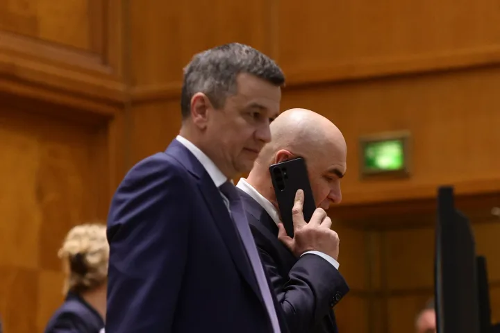 Daniel Zamfir discutând despre votul pentru Guvernul Niculescu.