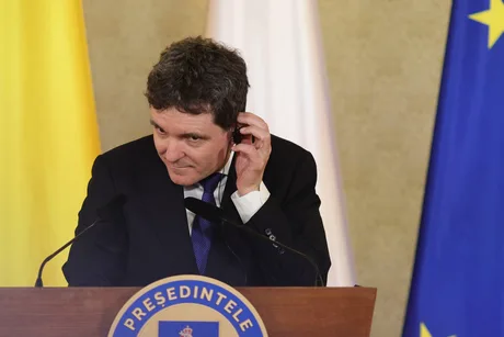 Nicușor Dan cere o majoritate de 233 de voturi pentru învestirea Guvernului - spune că alegerile anticipate ar menține blocajul și ar prelungi instabilitatea