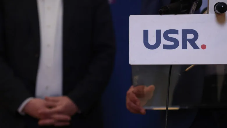 USR solicită transparență în privința aleșilor locali incompatibili.