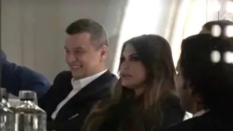 Sorin Grindeanu discutând despre politica românească și schimbările guvernamentale.