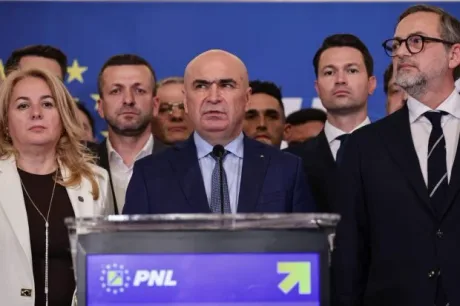 Conducerea PNL discută despre modificările statutului partidului.