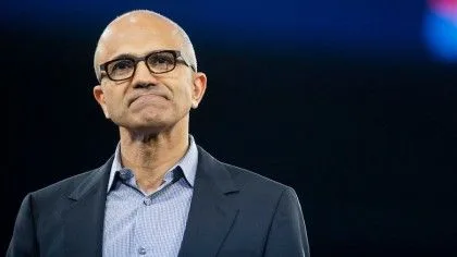Satya Nadella, CEO Microsoft, în timpul unei conferințe importante.