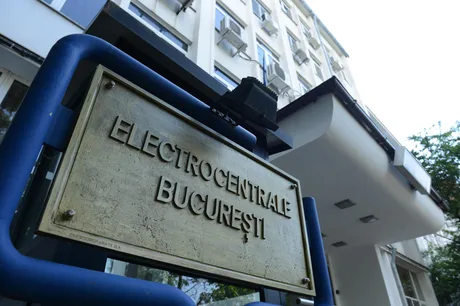 Placa de identificare a Electocentralei București, cu detalii despre locație.