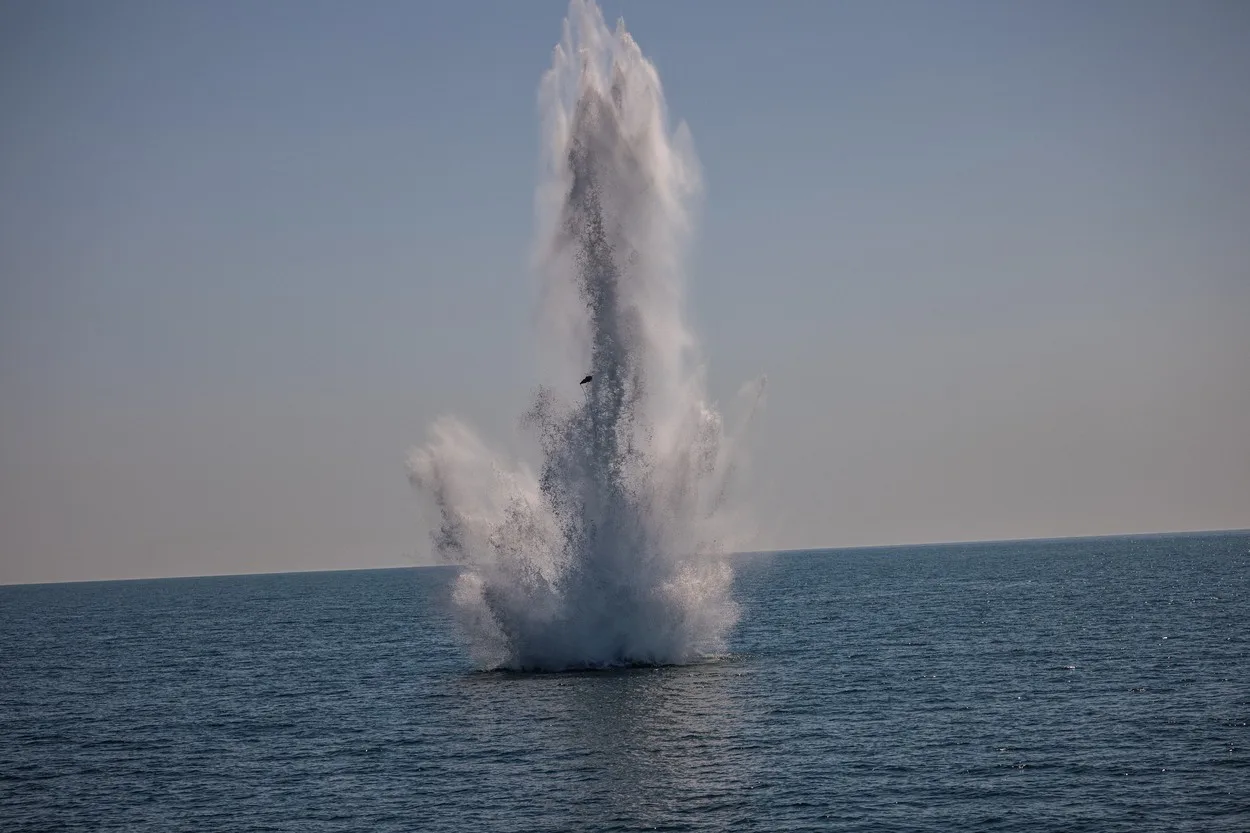 Explozie subacvatică în Marea Neagră, semn de activitate militară.