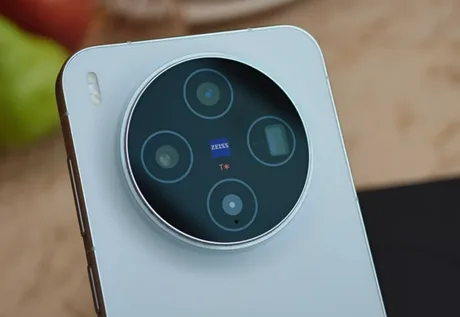 Scumpiri anticipate pentru telefoanele flagship din 2027 în China.