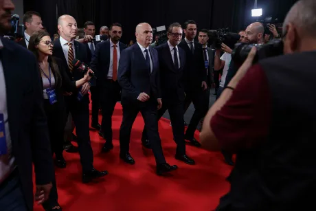 Cristian Pîrvulescu discutând despre strategia PNL și influența lui Nicușor Dan.