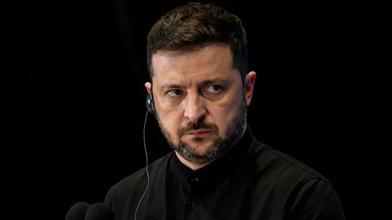 Volodimir Zelenski discutând despre atacurile ucrainene asupra industriei militare ruse.