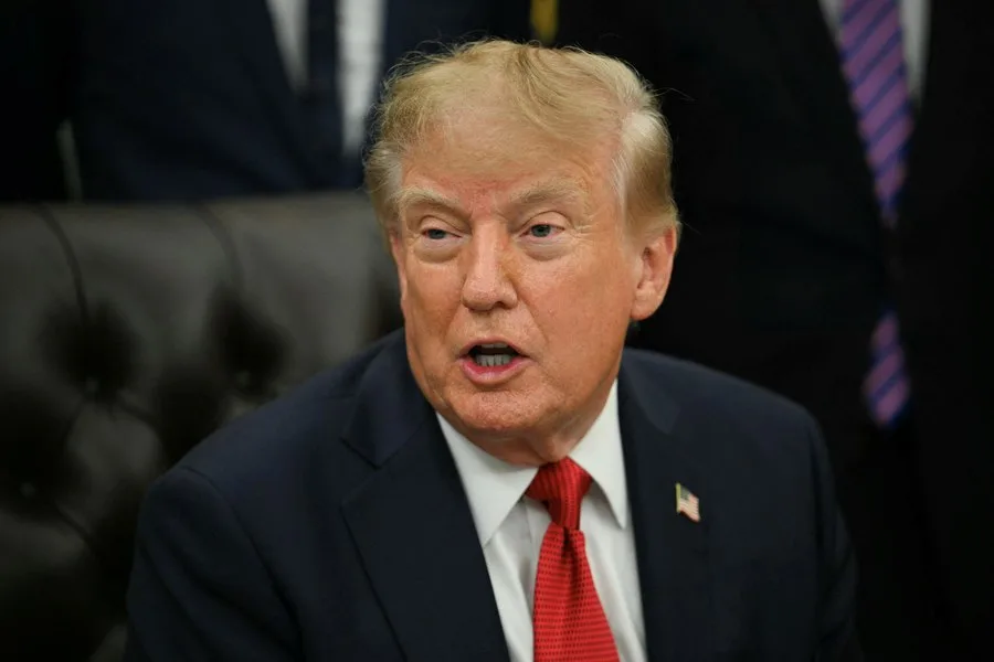 Donald Trump discutând despre sondajele de opinie și sprijinul său electoral.
