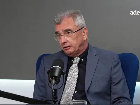 Petrișor Peiu critică lipsa țintelor economice în programul de guvernare.