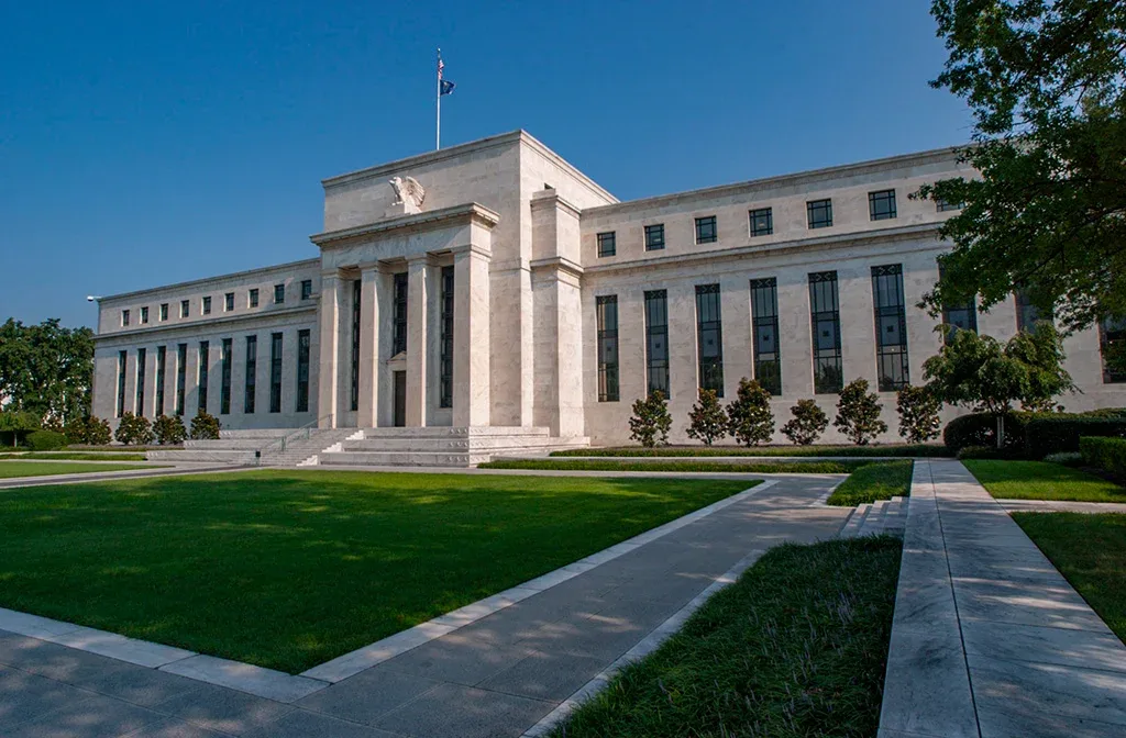 Regulatorii americani discută despre reguli AML pentru stablecoin-uri fără verificări de identitate.