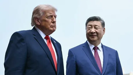 Trump și Xi discutând, în contextul tensiunilor comerciale și tehnologice.