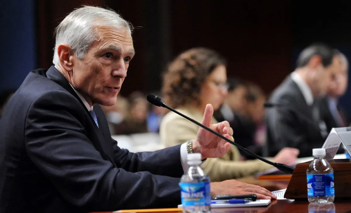 Wesley Clark discută despre riscurile sprijinului pentru Ucraina.
