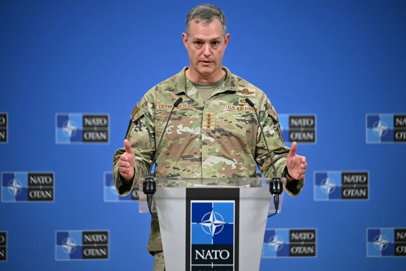 Generalul Alexus Grynkewich discută despre extinderea atribuțiilor NATO în apărarea aeriană.