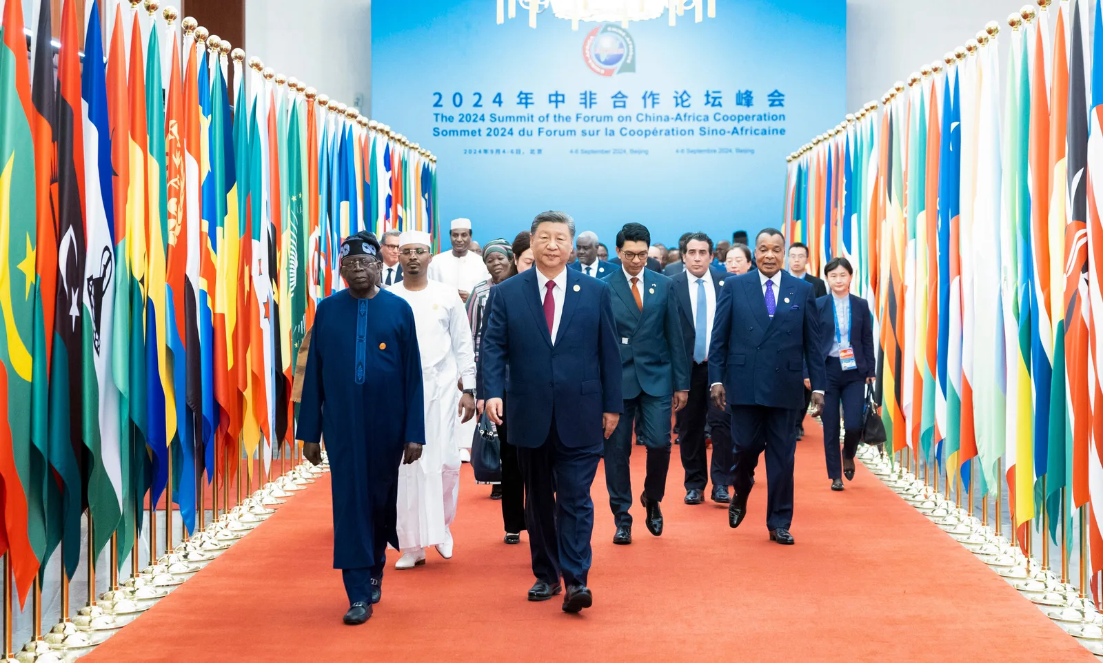 Lideri africani și chinezi la un summit pentru cooperare economică.