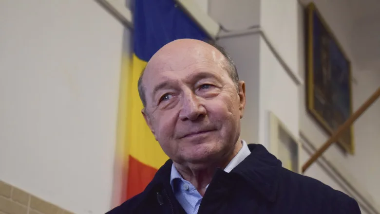 Traian Băsescu discută despre alegerile din 2024 și impactul asupra democrației românești.