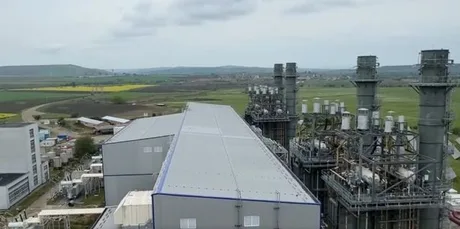 Centrala pe gaze de la Iernut în construcție, pregătită pentru probe de iarnă.