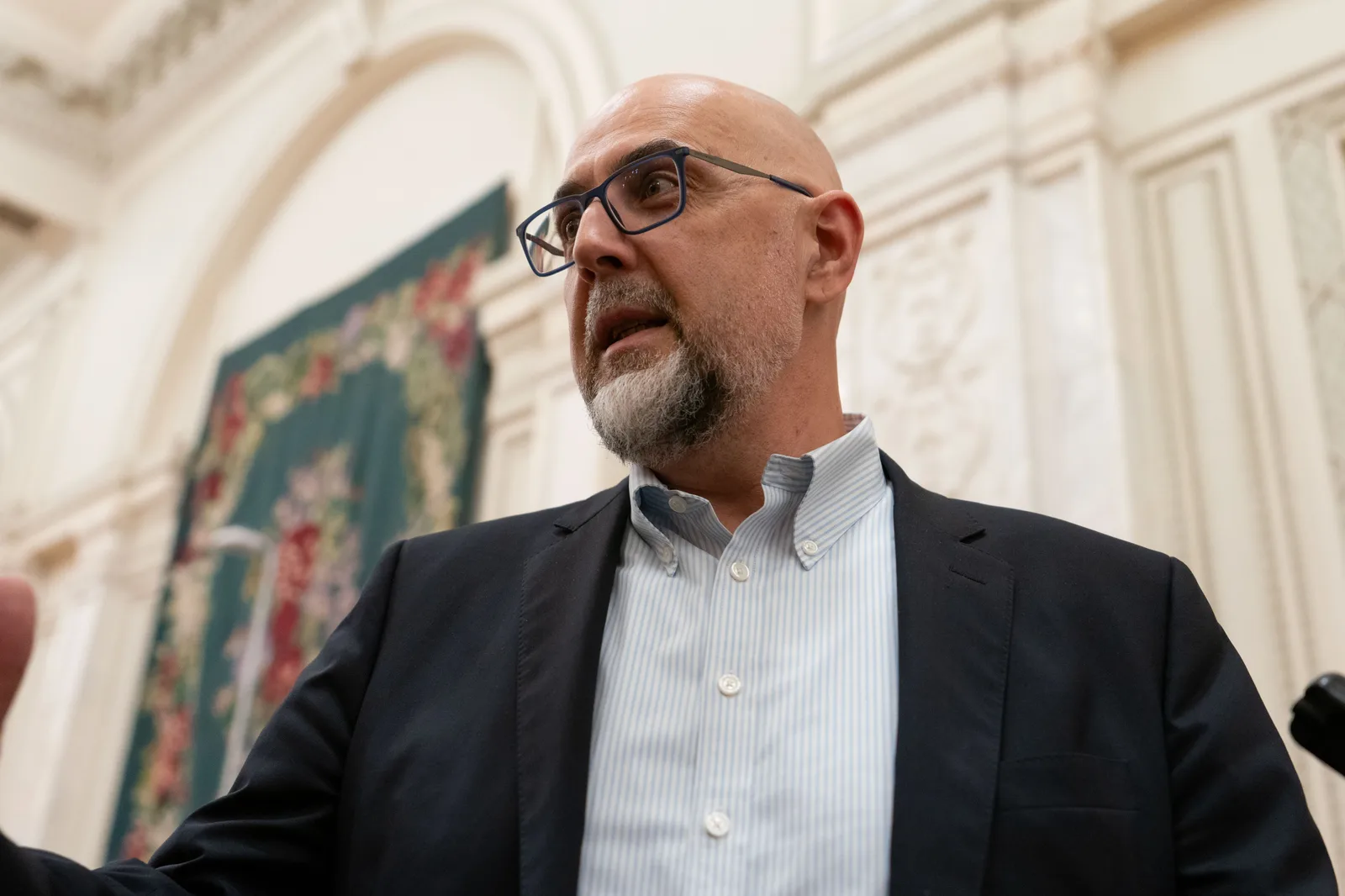 Kelemen Hunor discută despre voturile necesare pentru învestirea Guvernului.