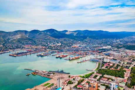 Portul Novorossiisk, important pentru exporturile de țiței din Kazahstan.