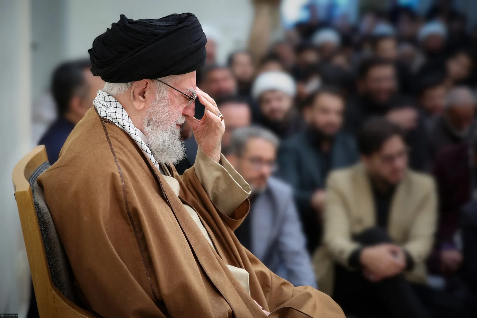 Reacții ale liderilor iranieni după atacul asupra complexului lui Khamenei.