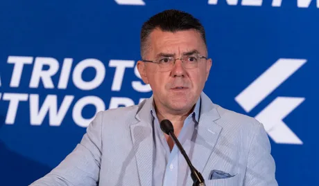 Dan Dungaciu discutând despre modificările legii integrității în România.