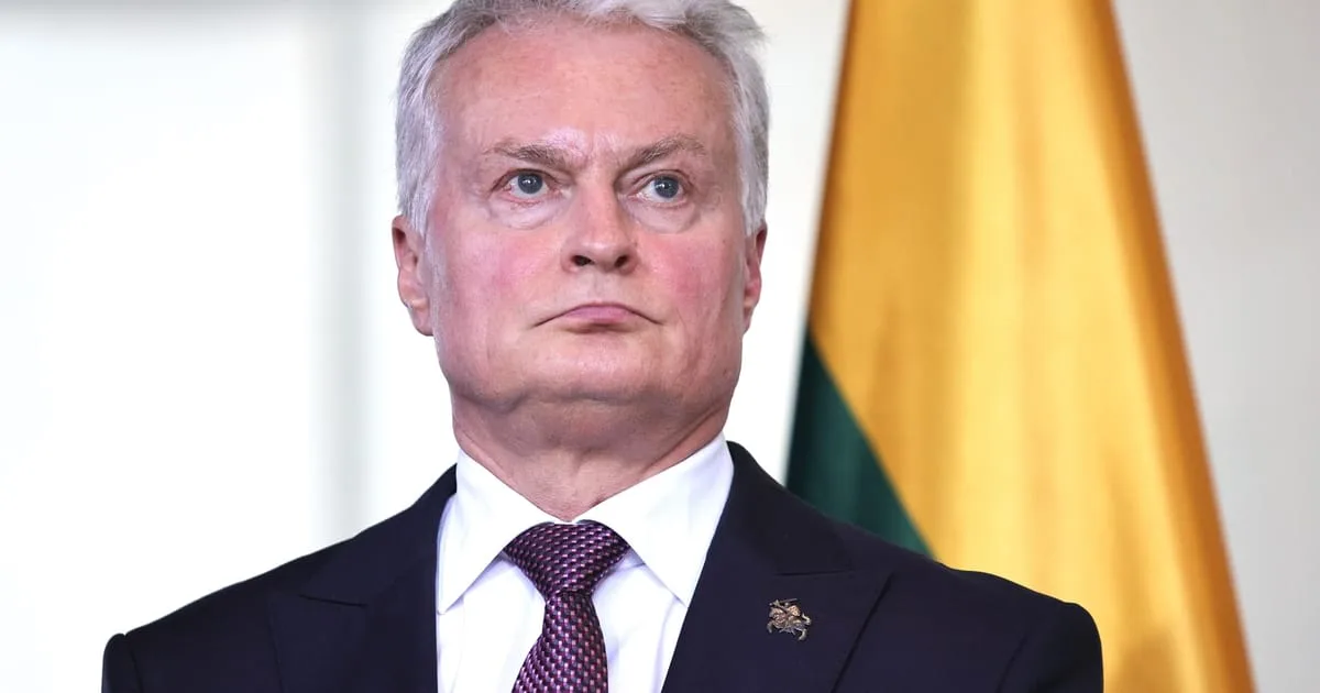 Președintele Lituaniei discutând despre cheltuielile de apărare NATO.