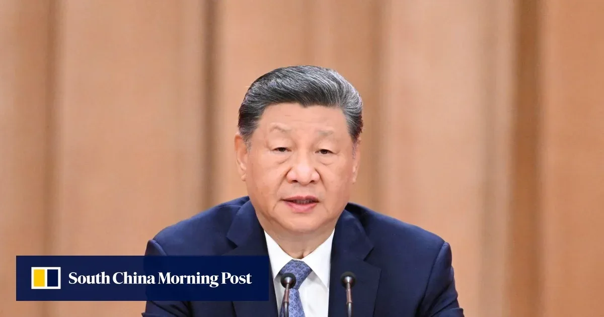 Xi Jinping susține un discurs la conferința de inteligență artificială din Shanghai.
