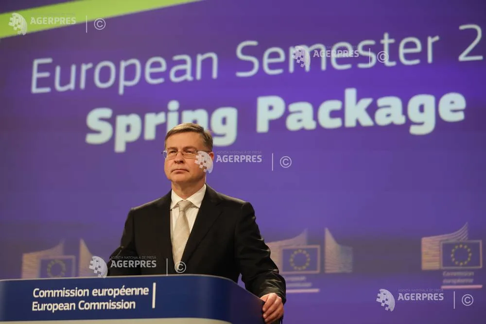 Reprezentant al Comisiei Europene discutând despre măsurile României pentru deficitul bugetar.